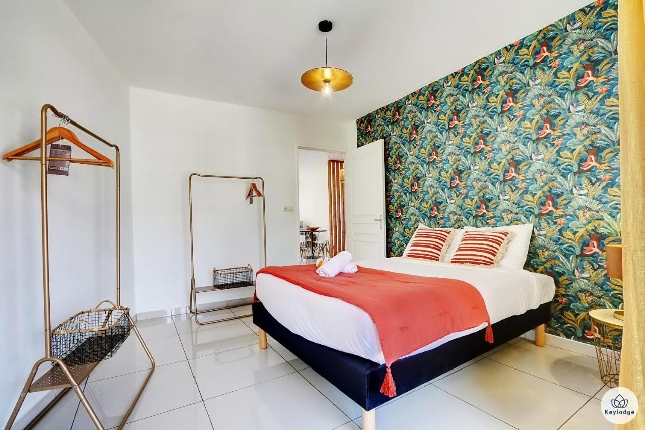 T2 - Iris, Classe 2 Etoiles - Balcon - Proche Centre De Saint-Denis Luaran gambar